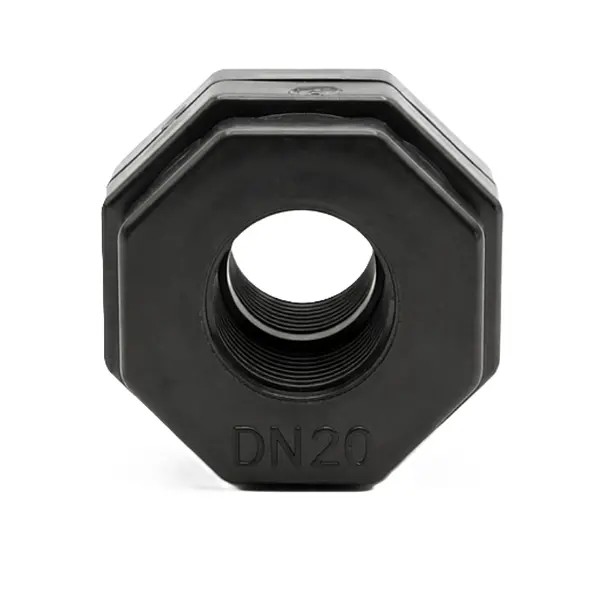 Pasamuro Pvc Roscado