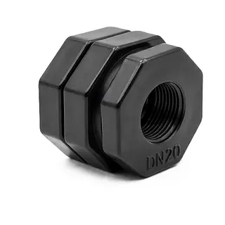 Pasamuro Pvc Roscado