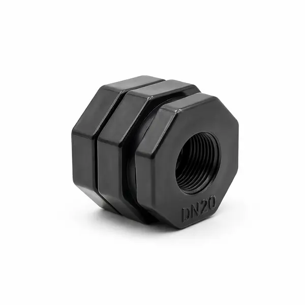 Pasamuro Pvc Roscado